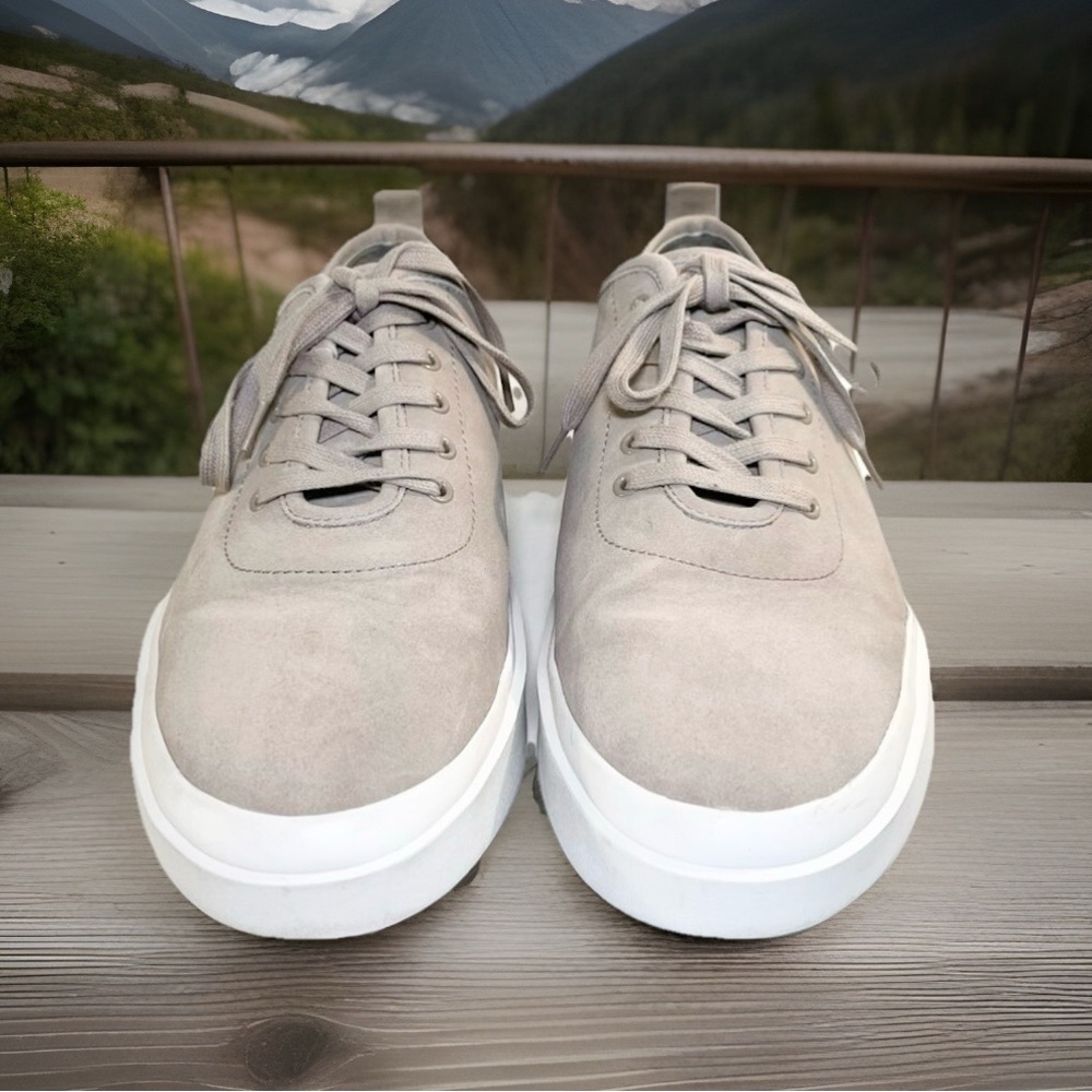 Abound Mens 11.5M Beige Suede Sneakers Shoes with White Sole